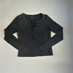 PacSun Black Long Sleeve Tee